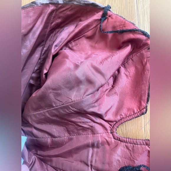 80s Vintage Leopard Dress w Sweetheart Neckline and Frilly Bottom - Picture 11 of 13